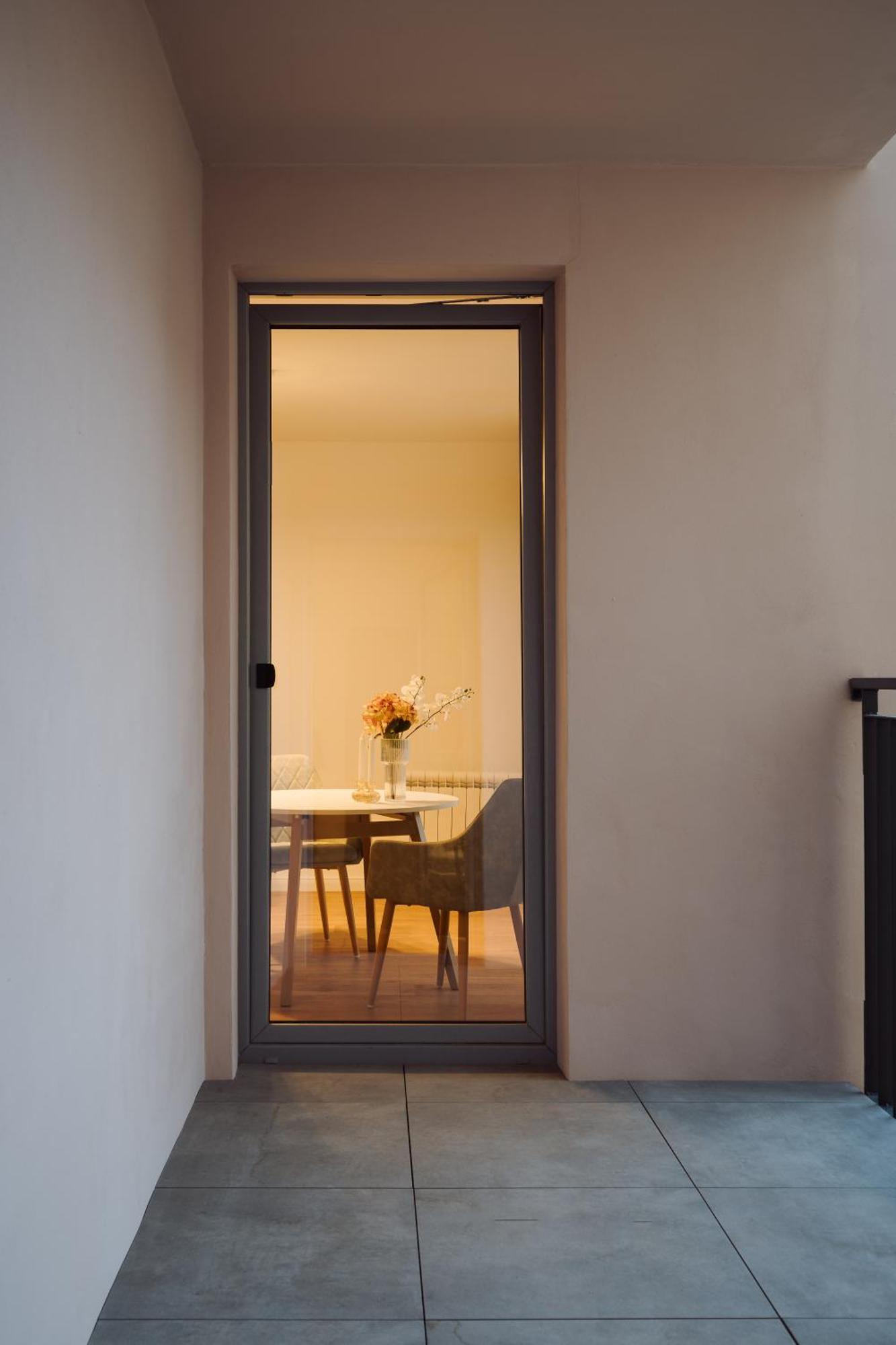 Appartement Azure - Cozy Center With Balcony